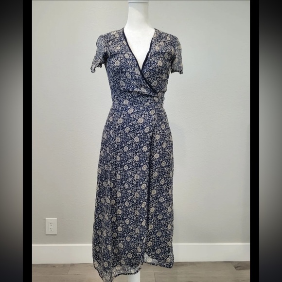 SÉZANE Amber Wrap Midi Dress - Navy Floral Print Sz 34 - Picture 2 of 7